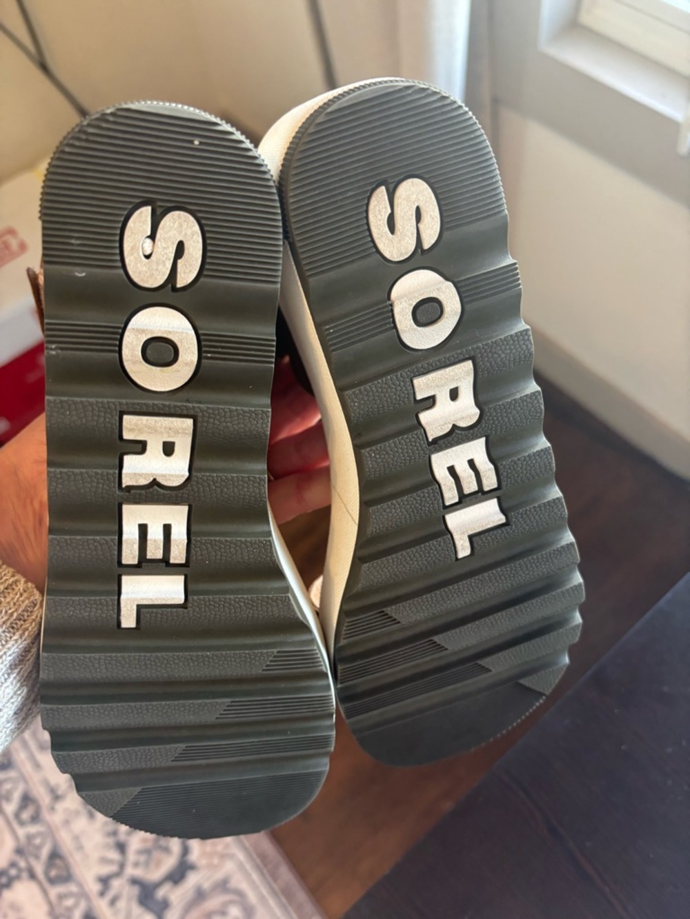 Sorel Tan Brown Leather Ankle-Strap Sandals 7 - Picture 4 of 5